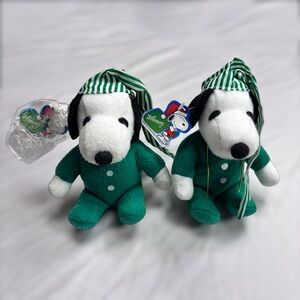 Whitman’s Christmas Green Pajama Snoopy Plush Lot
